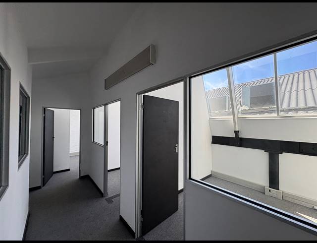 301M² OFFICE TO LET IN OBSERVATORY